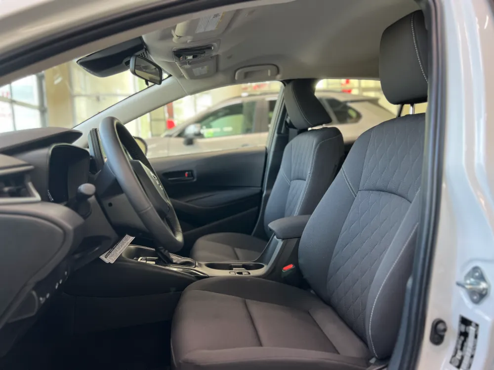 2023 toyota corolla hybrid le white 7